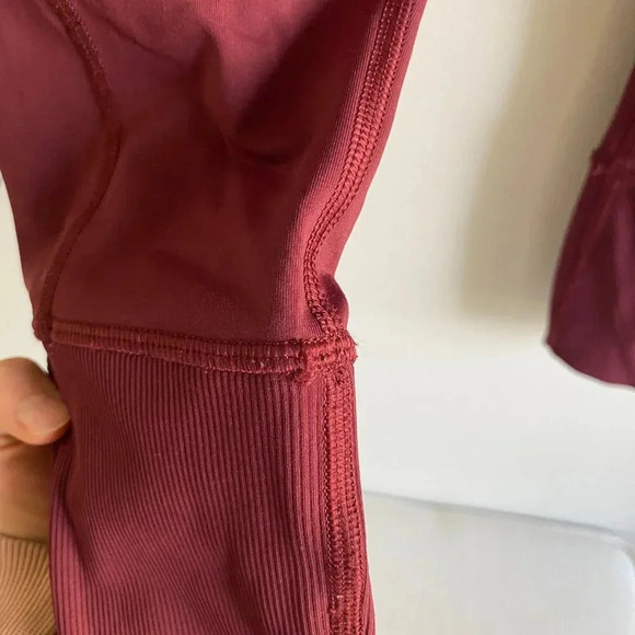 LULULEMON Purple Cropped Mid-Rise Leggings With Pockets  Size 6 - Picture 9 of 16